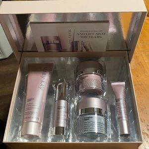 Mary Kay TimeWise Repair